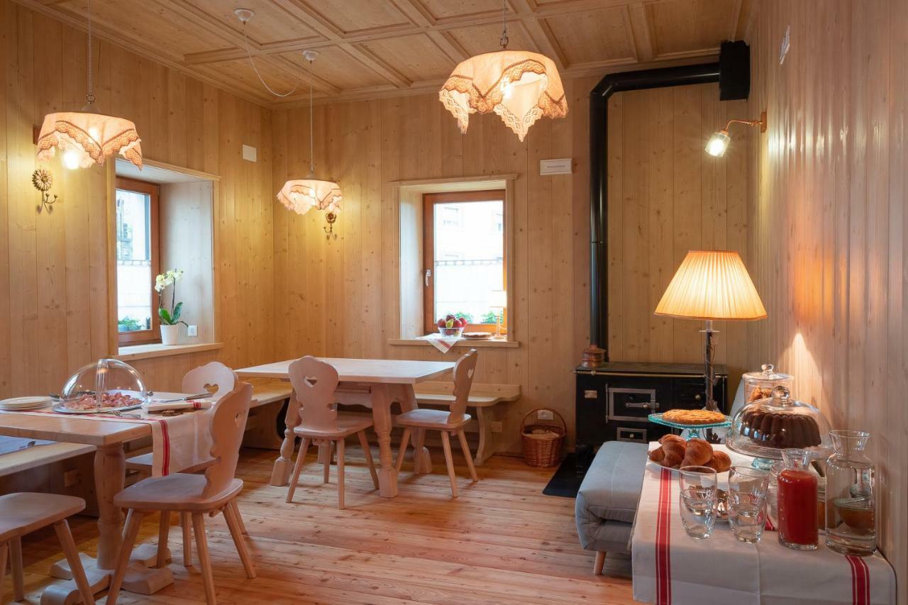 Alpedale Locanda Ovaro Extérieur photo