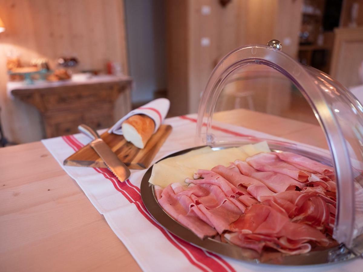 Alpedale Locanda Ovaro Extérieur photo