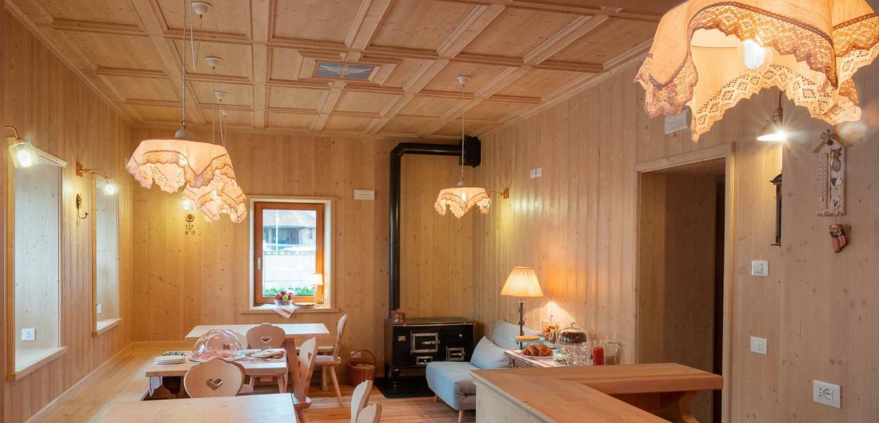 Alpedale Locanda Ovaro Extérieur photo